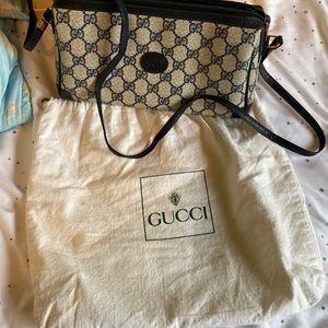 GUCCI shoulder bag